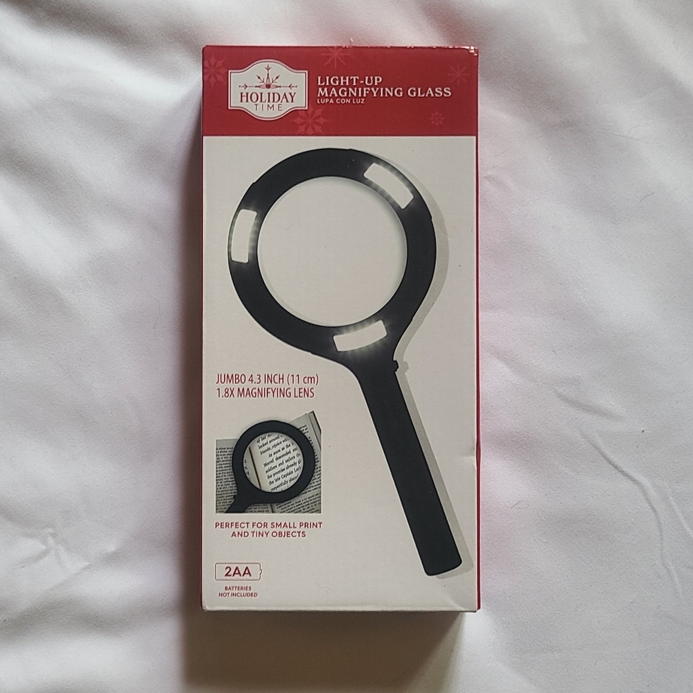 Holiday Time Black Light-Up Magnifier with LED Rings